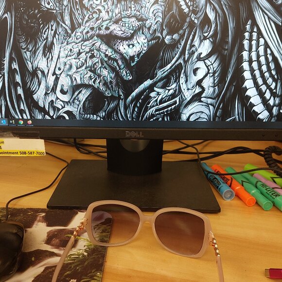 Foster Grant Modern Oversized Trendy Sunglasses Beautiful Blingy Sides SR0423 - Picture 2 of 14